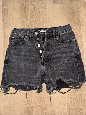 90’s Girlfriend Denim Shorts